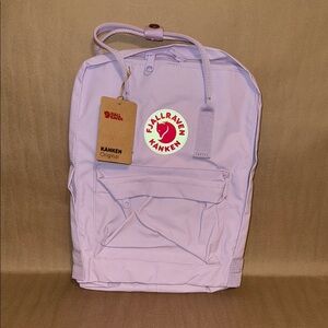 Fjallraven Kanken Backpack in Lavender
